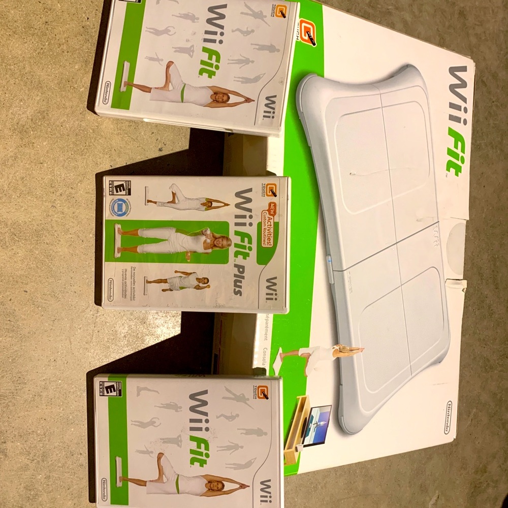 Wii fit board and Wii fit games
